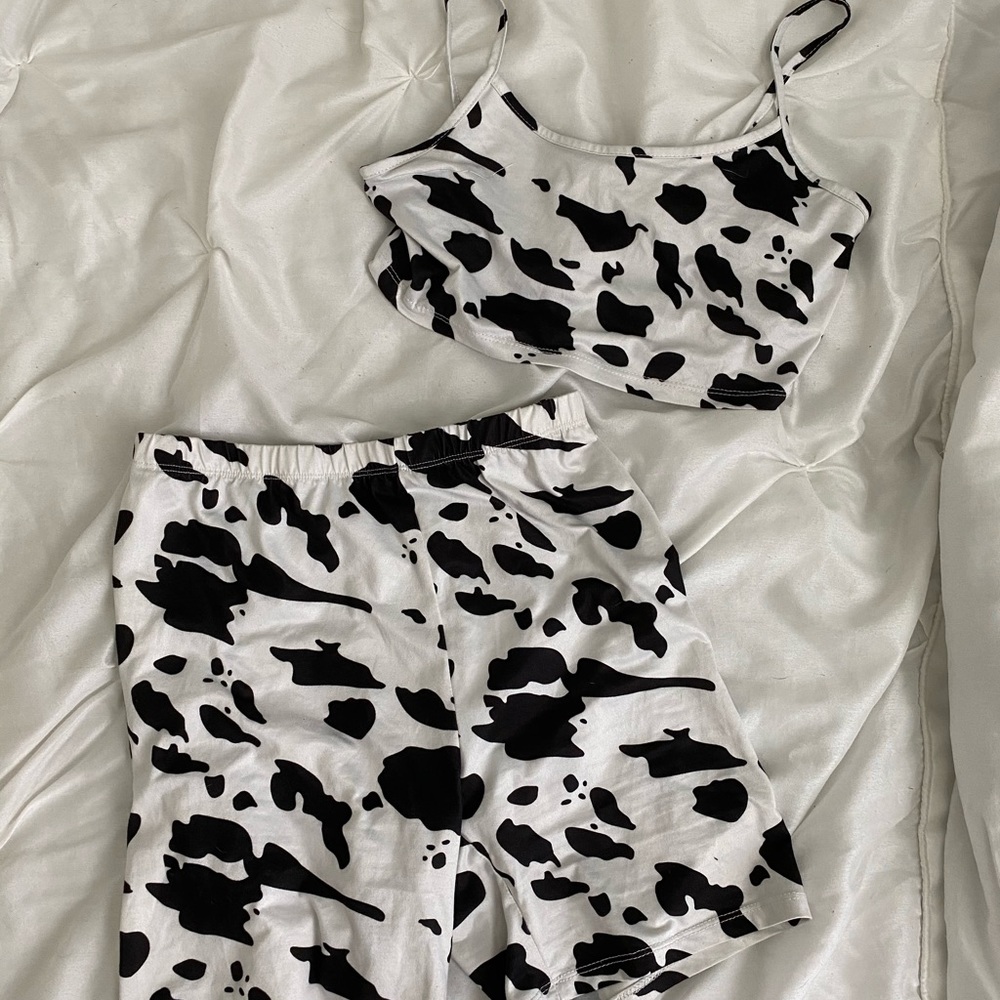 Cow print matching set